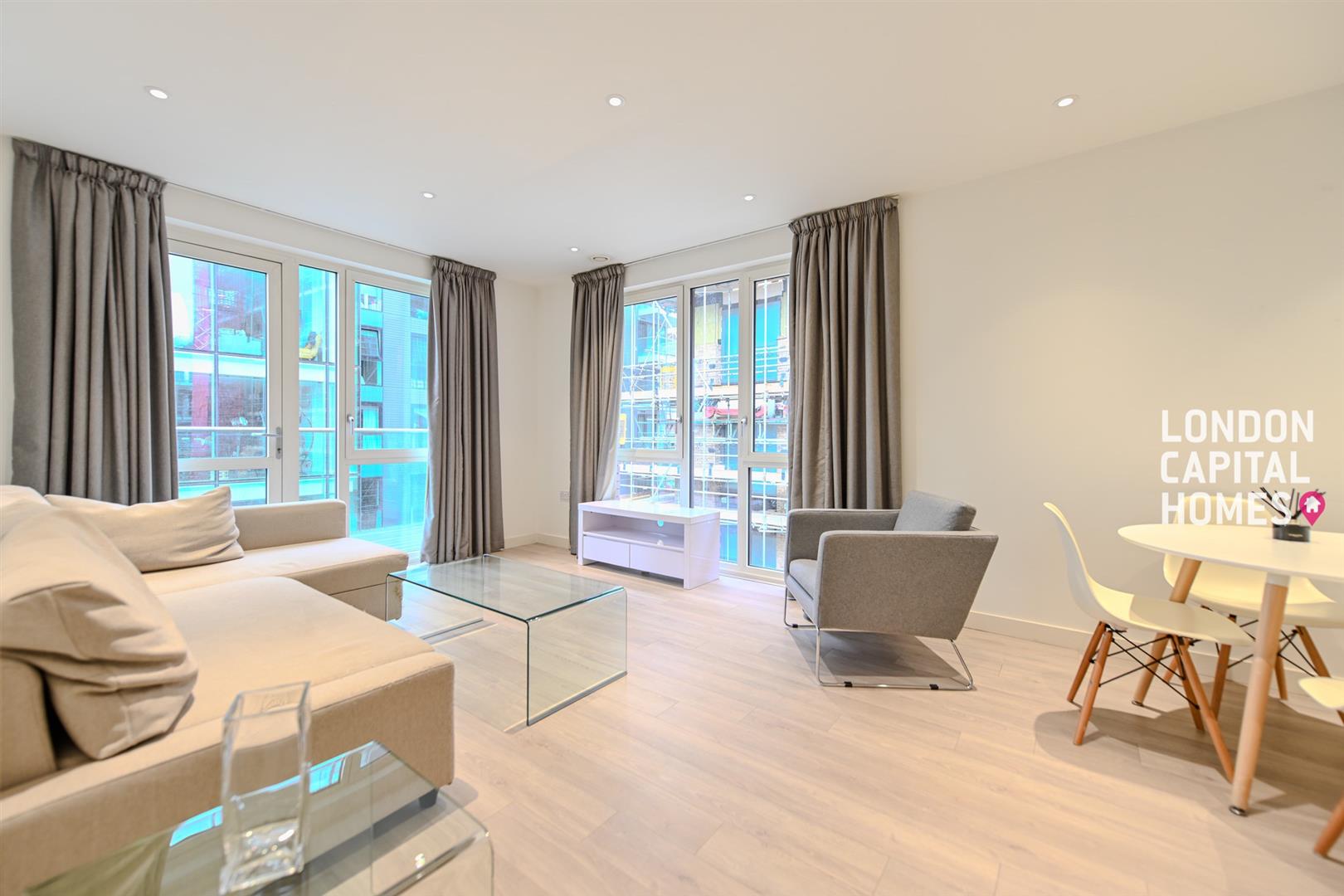 1 bed property in Hartwood Court, Devan Grove, London